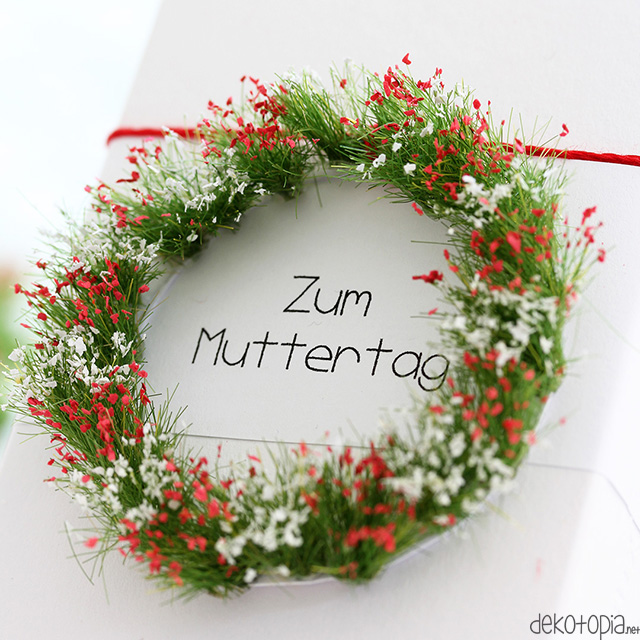 DIY Anleitung: Mini-Blumenkränze zum Muttertag selber machen