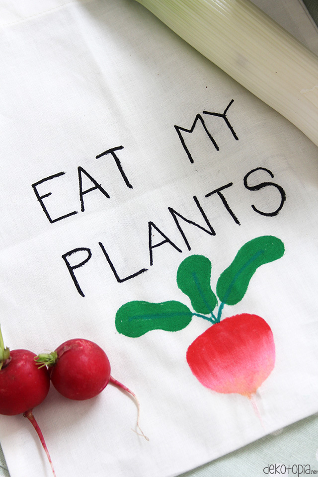 DIY Anleitung: bemale eine Baumwolltasche und vermeide Plastiktüten für Obst und Gemüse